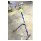 MATERIAL STAND