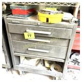 KENNEDY BASE TOOLBOX ON CASTERS W CONTENTS