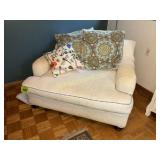 LG SOFA CHAIR