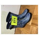 SIZE 10 WOMENS RAIN BOOTS