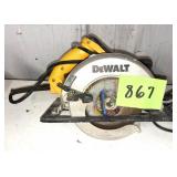 DEWALT CIRCULAR SAW