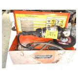 BLACK & DECKER HEAVY ANGLE SANDER/ GRINDER