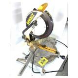 LG DEWALT COMPOUND MITRE SAW