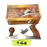 #33 BENCH PLANE LOOKS NEW