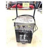 BATTERY CHARGER