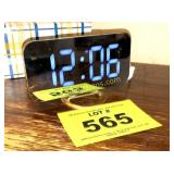 DIGITAL CLOCK
