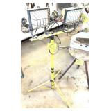 WORK LIGHT