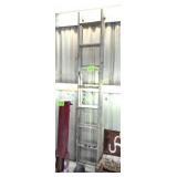 EXTENSION LADDER, SECTIONS SEPARATED