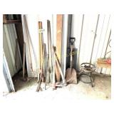 YARD TOOLS AND GAS COOKER