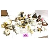 FIGURINES & DECORATIONS