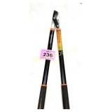 FISKARS PRUNERS