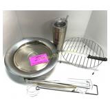 KITCHEN ITEMS AND BIG BUBBA INSULATED CUP
