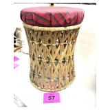 WICKER STOOL