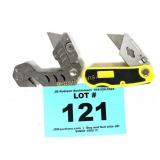 RAZOR KNIVES