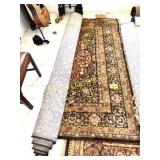 AREA RUG