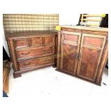 ARMOIRE WITH CHEST BASE