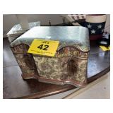 STORAGE BOX