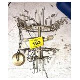 LIGHT FIXTURE