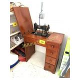 WHITE CABINET SEWING MACHINE