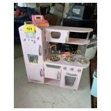 TOY PLAY KITCHEN