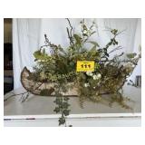 WOOD CANOE PLANTER DECORATION