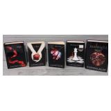 (5) Stephenie Meyer Twilight Books