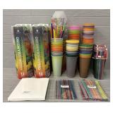 Assortment of Color Changing Cups & Straws