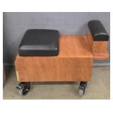Kaemark Pedicure Wood Stool w/ Storage