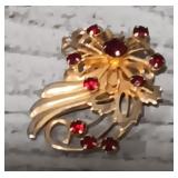 1940s Red Rhinestone Ladies Brooch