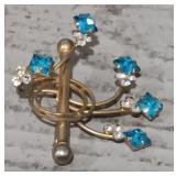 1950s Light Blue Rhinestone Ladies Brooch