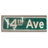 ï¿½14th Aveï¿½ Reflective Street Sign