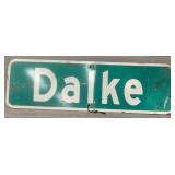 ï¿½Dalkeï¿½ Street Sign
