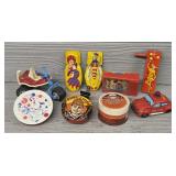 Collection of Vintage Trinkets & Toys