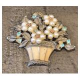 1960s Basket Flowers Ladies Brooch