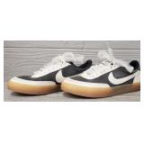 Ladies Nike Shoes