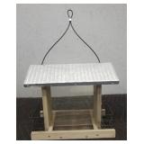 Natures Way Hopper Feeder