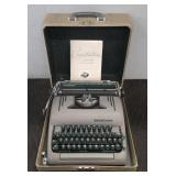 Smith Corona Typewriter w/ Case