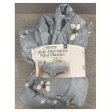 Berkshire Down Alternative Filled Blanket - King