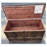 Vintage Lane Cedar Chest w/ Drawer