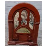 Antique Style Radio
