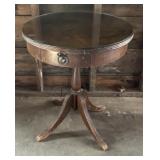 Round Table w/ Glass Top