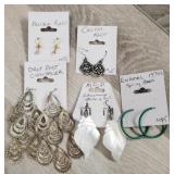 (5) Designer & Vintage Earrings