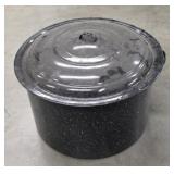 Large Enamel Cook Pot