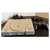 Sony PlayStation Consile w/ Controller & Cords