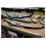 Hoyt & Bear compund bows