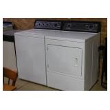 Amana Heavy Duty washer >