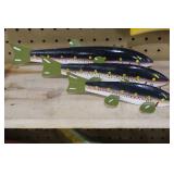 decoys stamped B on bottom >