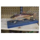 Trout signed on bottom >>