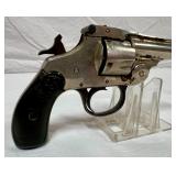 5 shot double action revolver>