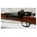 Bolt action rifle>
